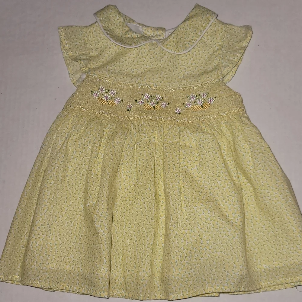 Smocked Floral Dress yellow white lining decorative button shorts 2 piece Flower